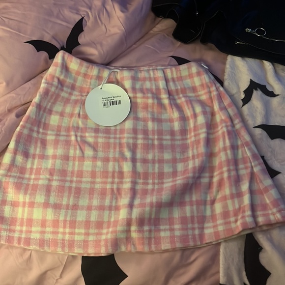 Garcia Mini Skirt in Pink (BNWT) - Picture 4 of 4